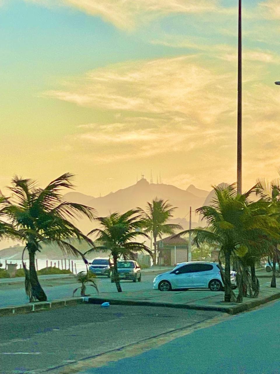Excelente Apartamento Na Praia De Piratininga Com Vista Mar Niteroi Exterior photo